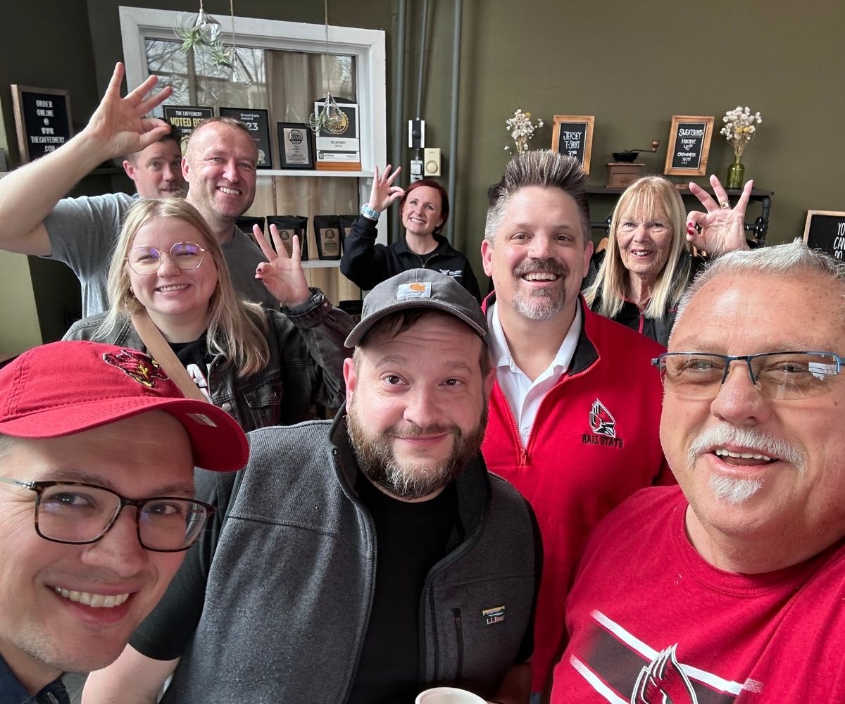 Muncie Club group photo at event 