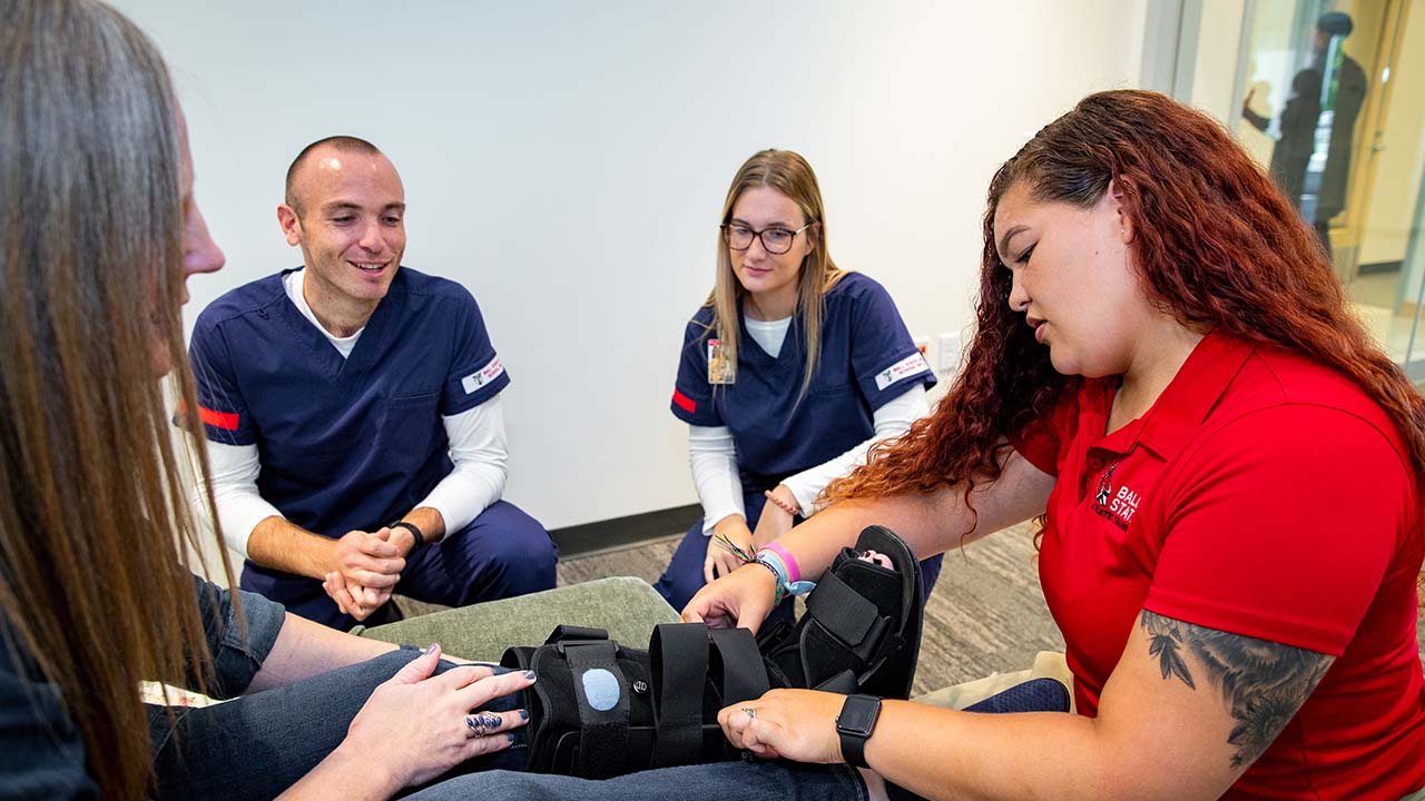 Students work together