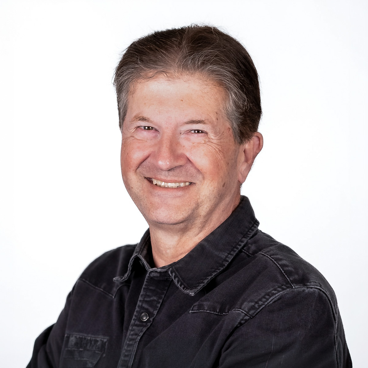 Photograph of the Digital Corps User Experience Team Lead, Stuart Sipahigil