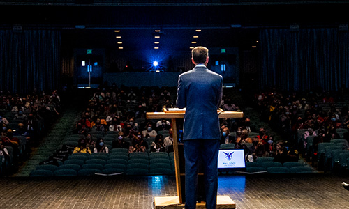President Mearns speaking at Fall Convocation