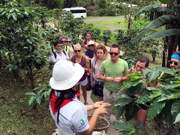 a group of students in Costa Rica