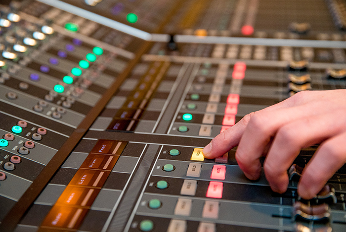 Student running soundboard