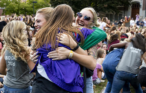 students at Sorority Bid Day