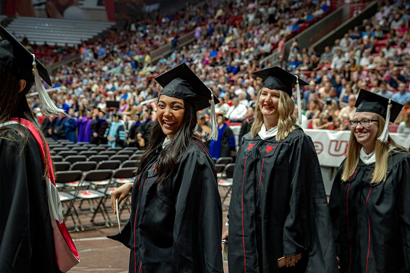 Students entering Worthen Arena