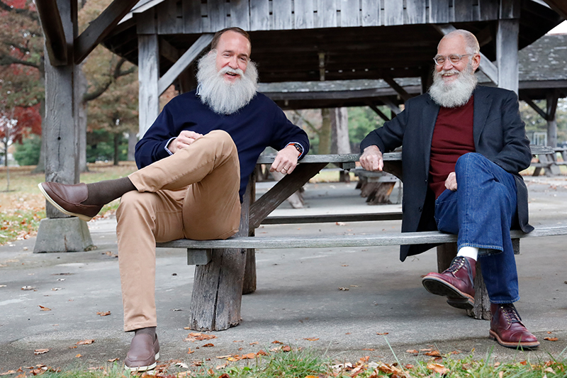 David Letterman and Payton Manning clownb around on campus
