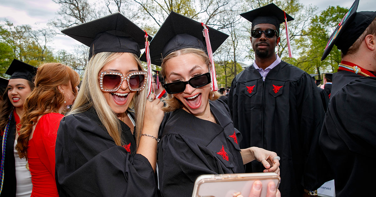 Ball State University Honors Nearly 3,000 Graduates in Spring